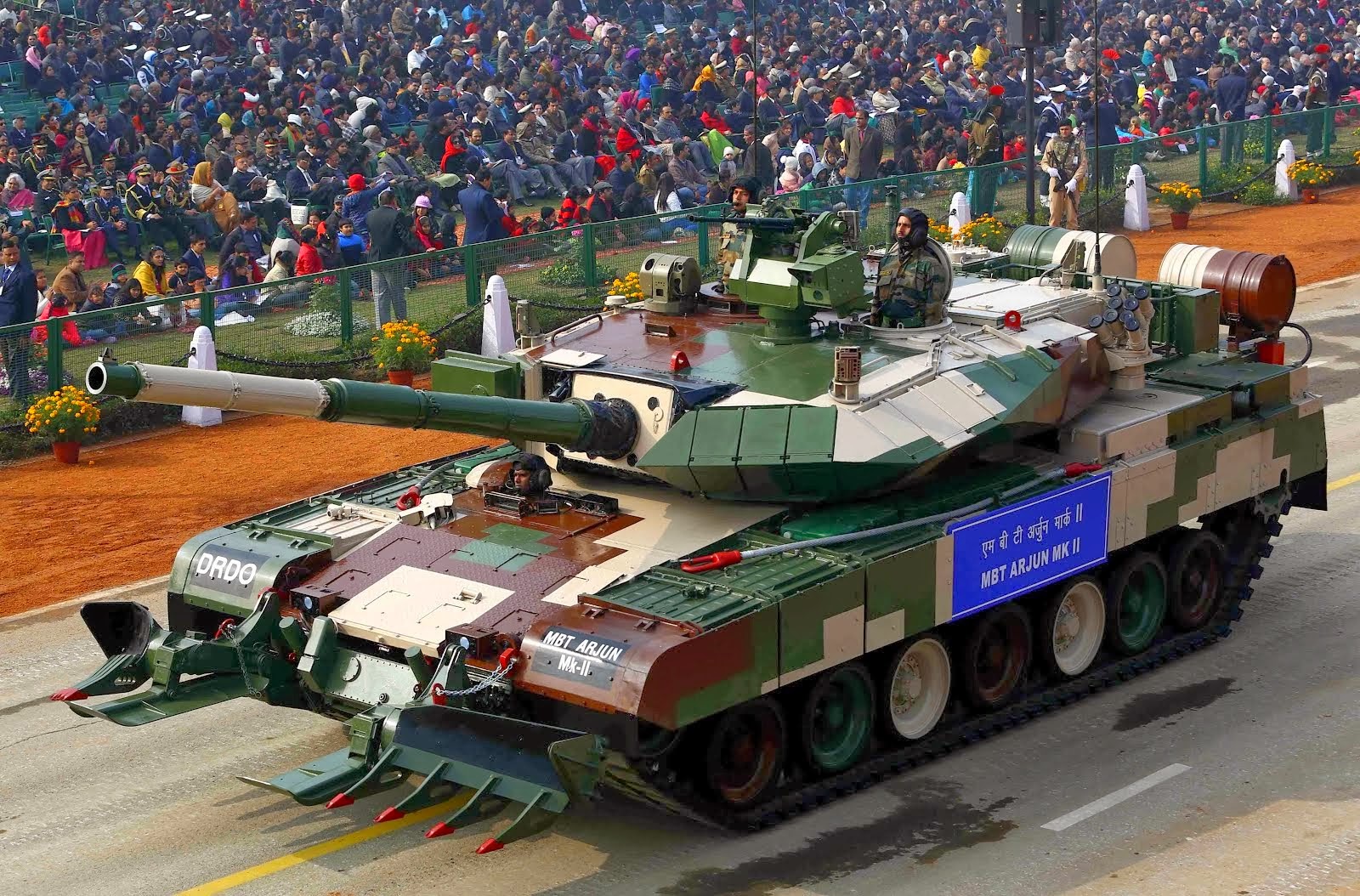 Army tank in parade 26th january wallpaper Army tank in parade 26th january wallpaper