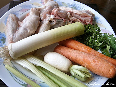 Caldo De Pollo
