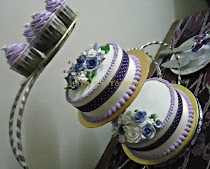 3 TIER WEDDING CAKE