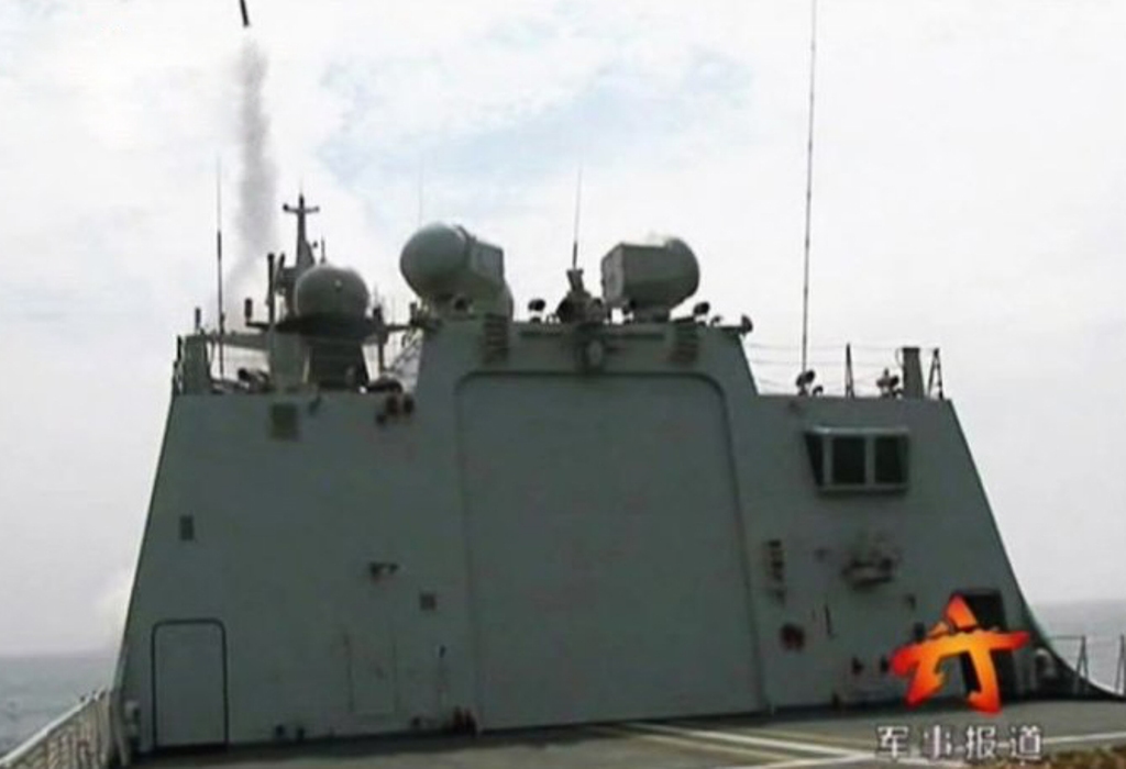 RADARES Y OTROS EQUIPOS ELECTRONICOS - Página 5 PlanType+054ABC+test+firing+HQ-16+A+vertical+launch+system+%2528VLS%2529+Harbin+Z-9C+Jiangkai-II+C+802A+Type+730+CIWS+YJ-83+sea-skimming+anti-ship+cruise+missile+CODAD+Shanghai+Hudong-Zhonghua+Shipyard+and+Guangzhou+Huangpu+ch+%25282%2529