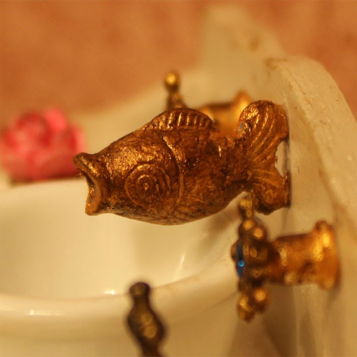 Miniature Dreams Fish faucet
