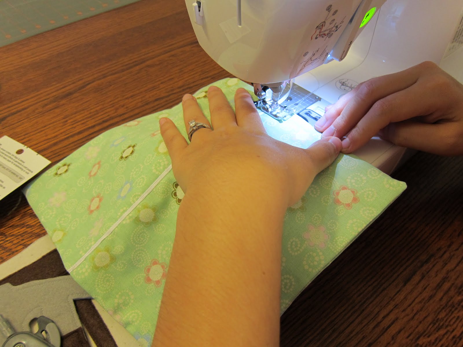 The Kearl Family Blog My first tutorial Sew a Quiet Book Cover