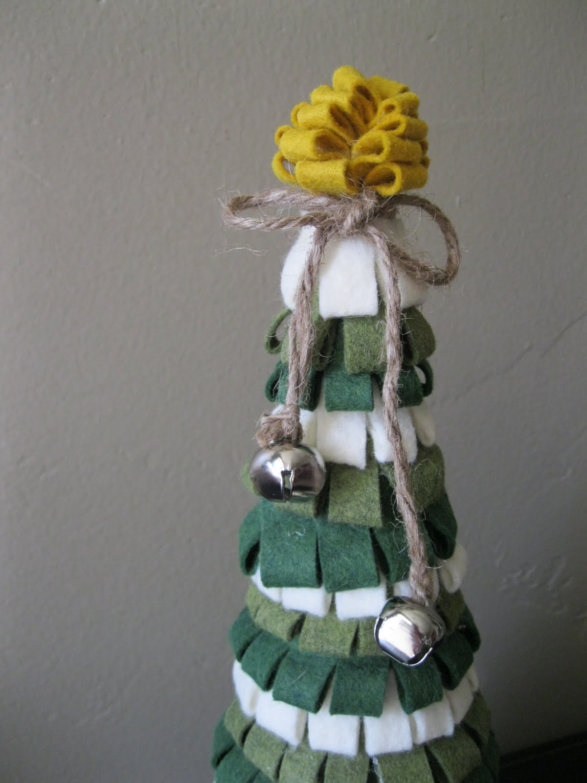 giggle goat feltloop christmas tree