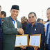 Walikota Padang Terima Penghargaan Pembina Karang Taruna Teladan 2014