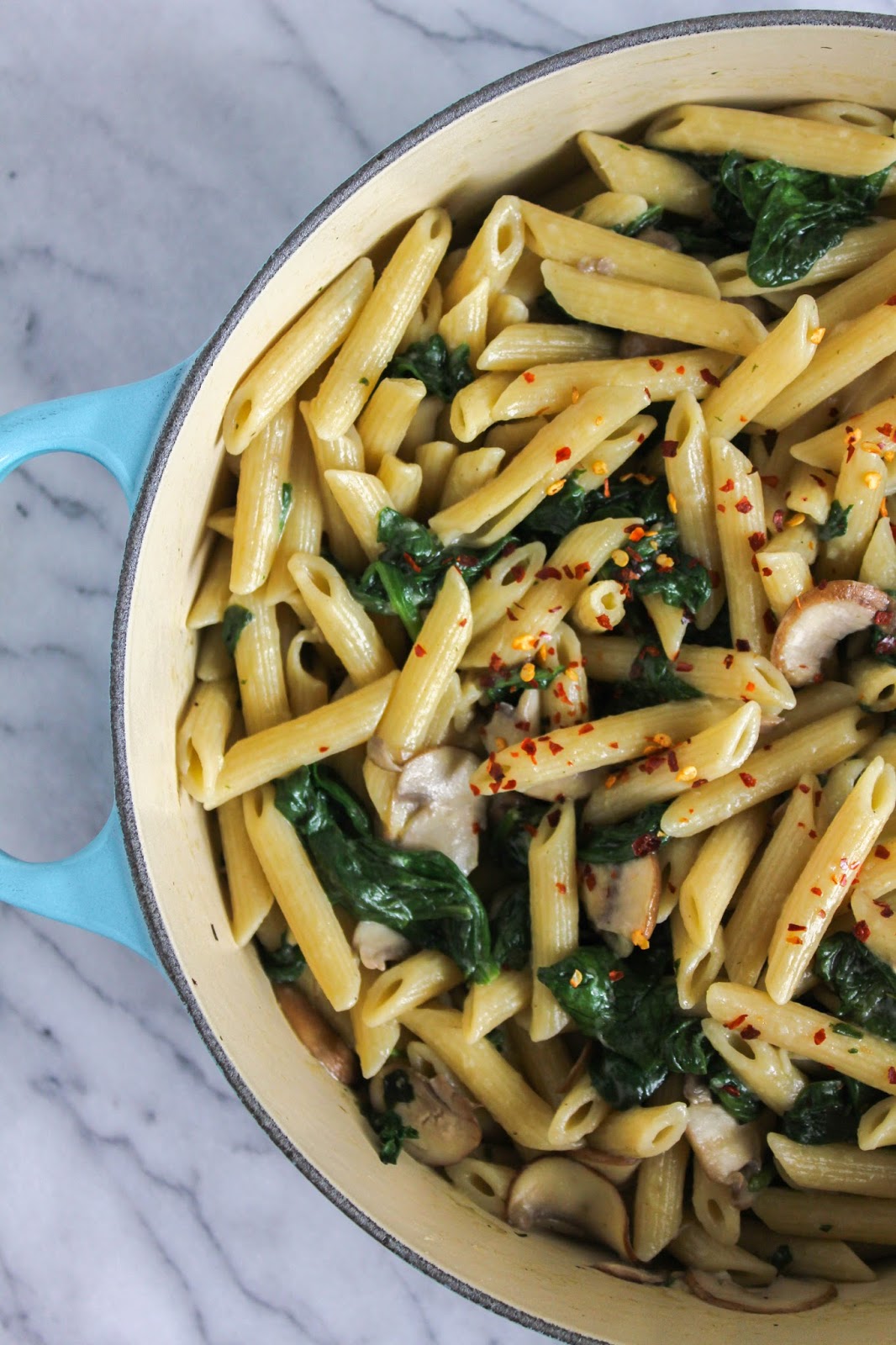Lemon Penne Pasta with Mushrooms and Spinach