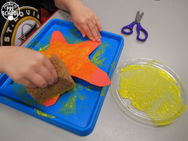 Ocean Animal Crafts and Ocean Mural - Pocket of Preschool