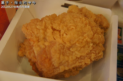 [美食] 台南_丹丹漢堡；漢堡與麵線羹的衝突組合