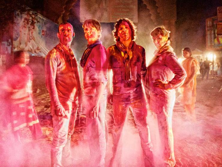 THE GIFT____ Novo disco chamase "Explode"