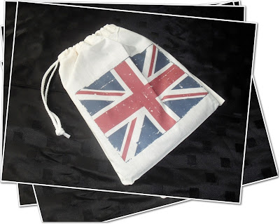 Alternative 7 gift bag