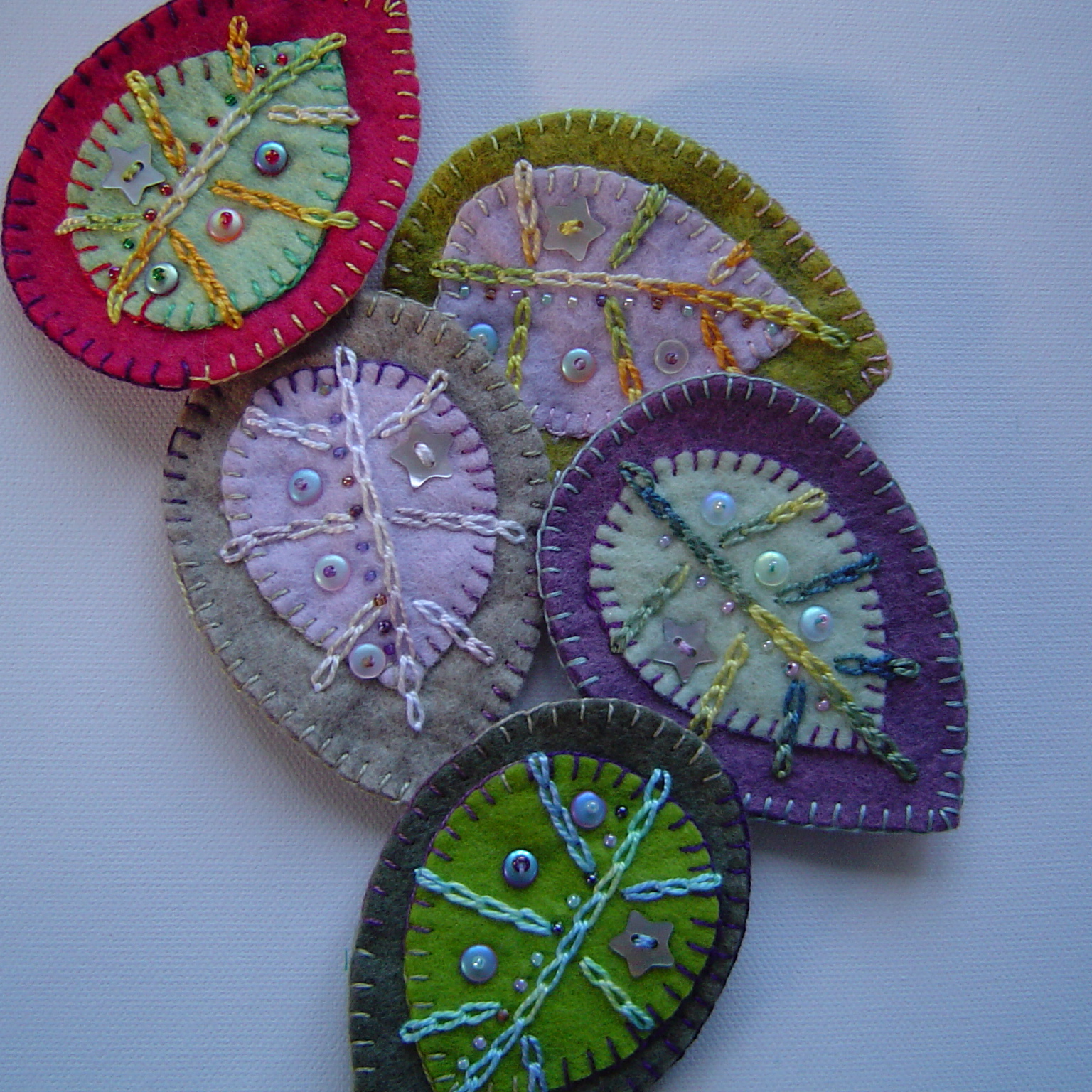 here's one I made earlier New Felt Leaf Brooches