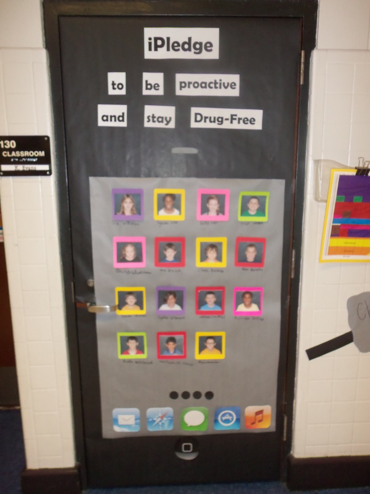 Kellie S Korner Red Ribbon Week Door Contest