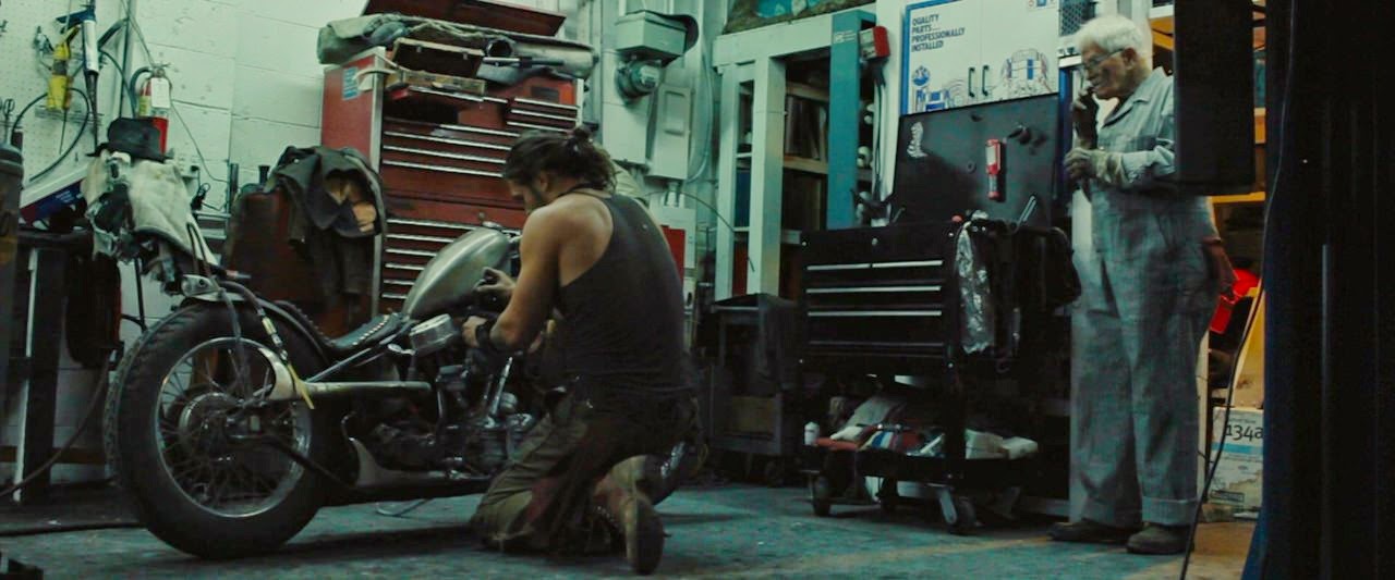 İntikam Yolu-Wolf-Bob road to paloma-jason momoa-linden chiles