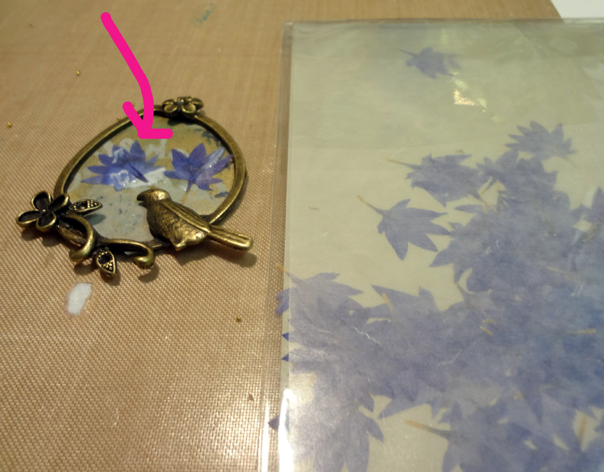Resin Crafts How To Make a Tissue Paper Backed Bezel Part One