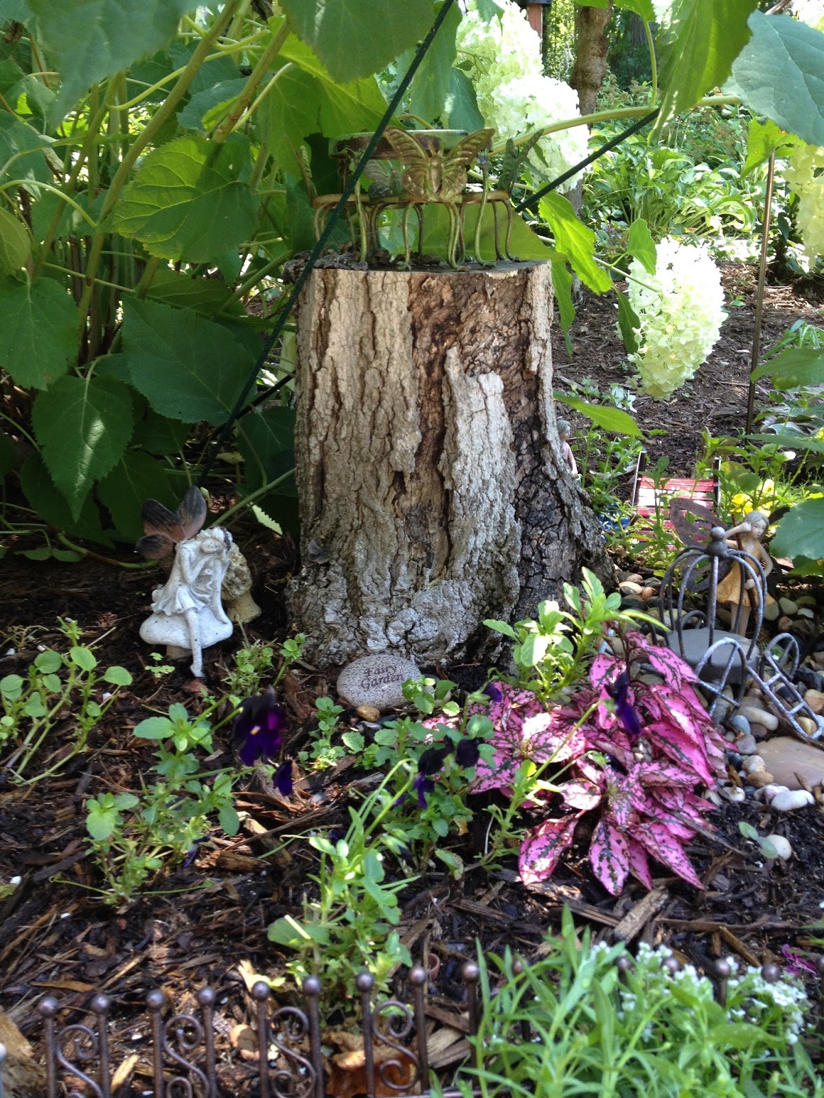 Home And Gardening With Liz Annabelle Happiness