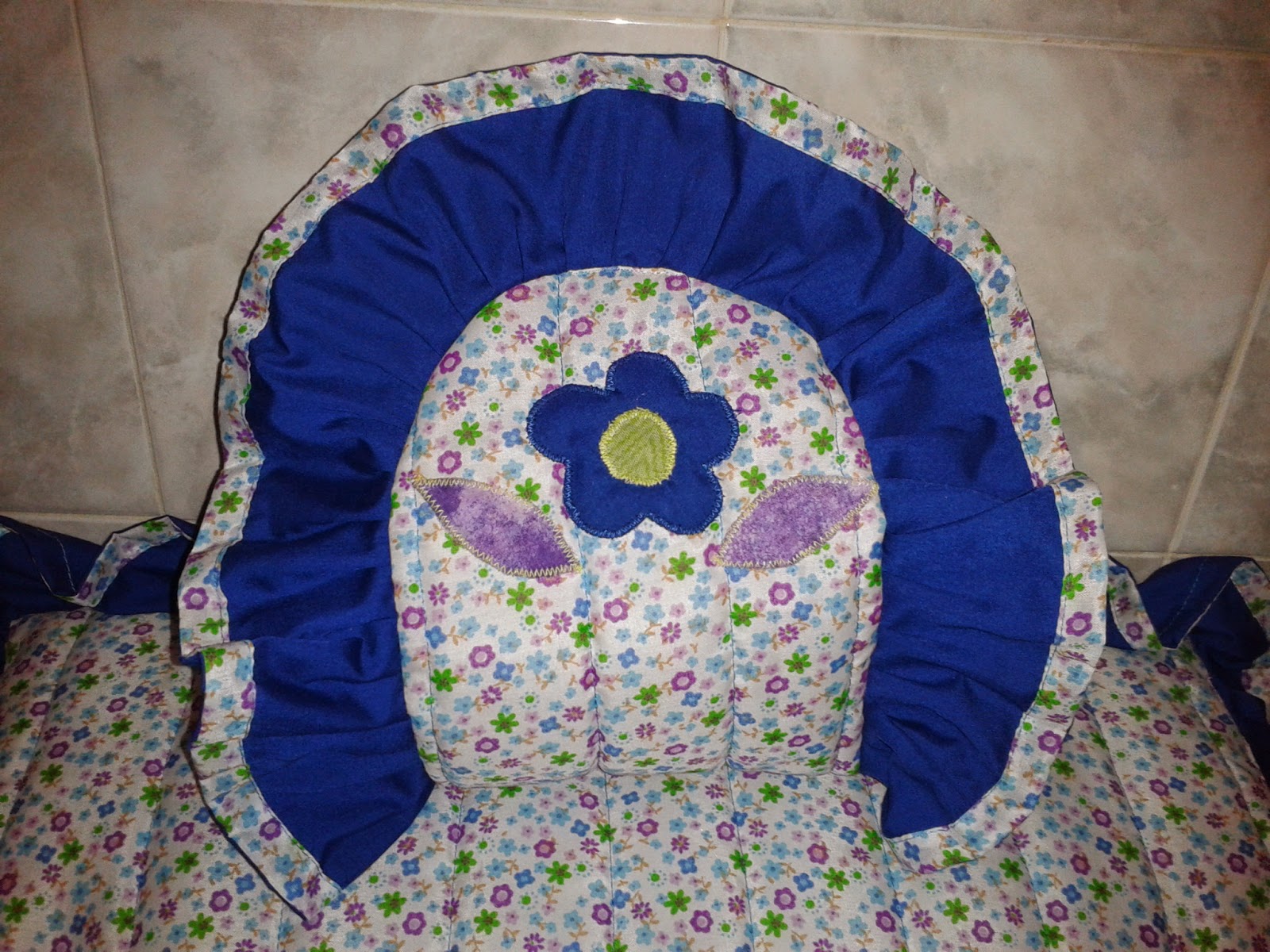 Novedades Paola: Juego de Baño con Apliques 2