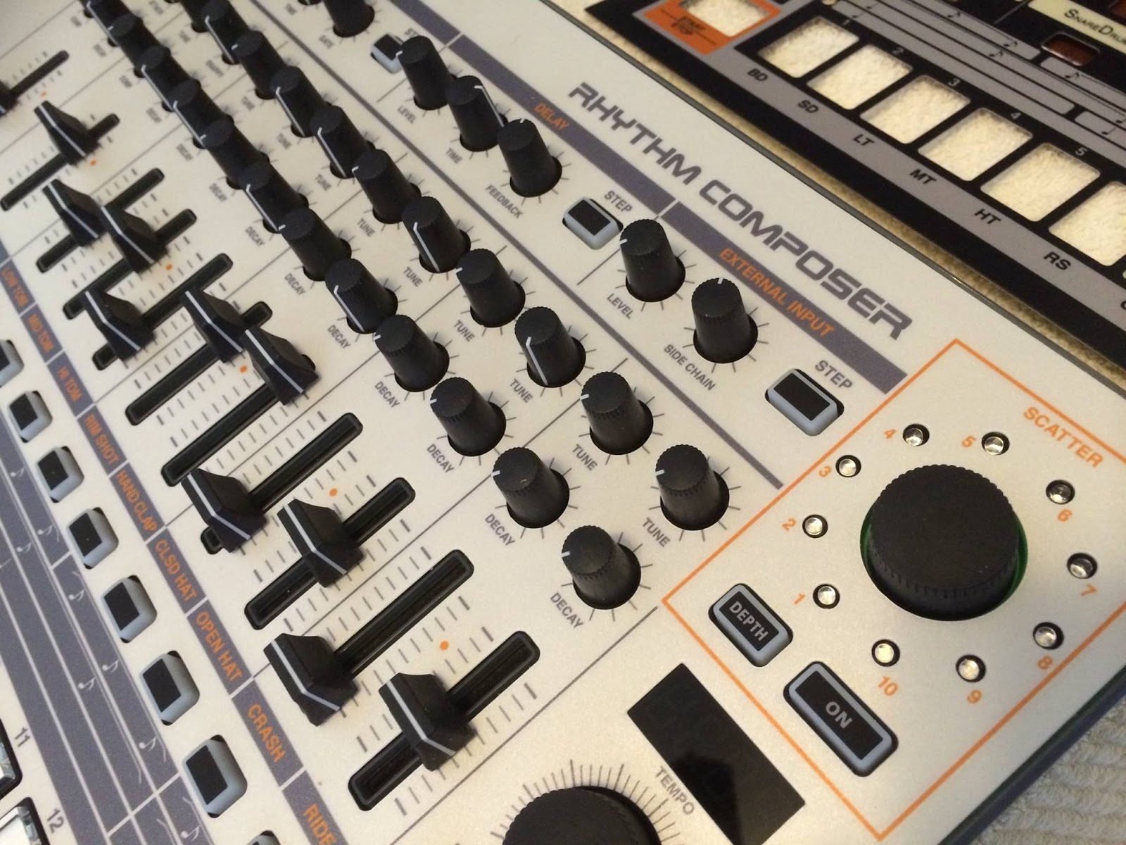 MATRIXSYNTH SynthGraphics TR808 & TR909 Overlays for the Roland TR8