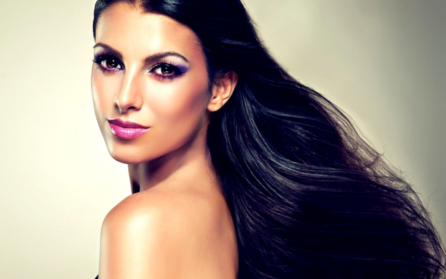 Brunette Style Makeup HD Wallpaper FreeWallsUp Brunette Style Makeup HD Wallpaper FreeWallsUp