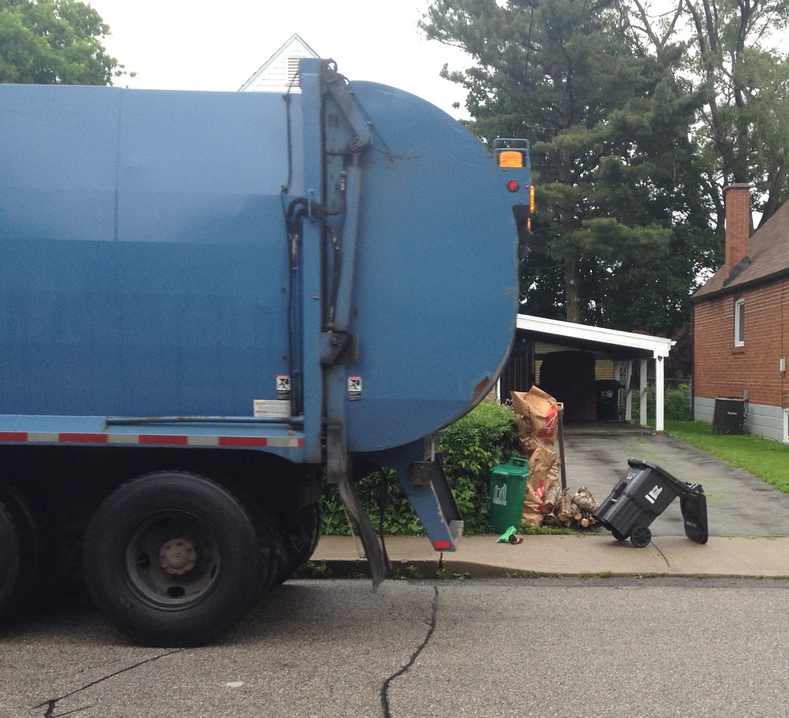 Toronto Garbage Collection Issues Coulls