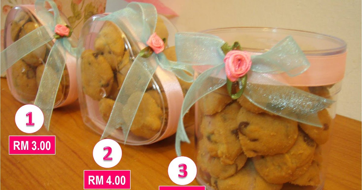 JUST A CAKE DOOR GIFT COOKIES