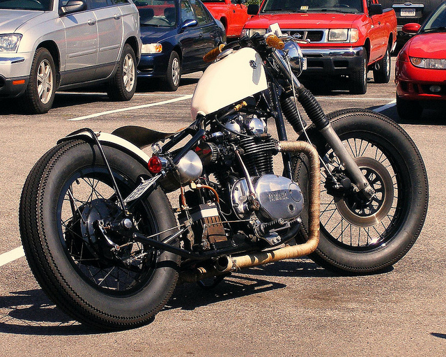 MotoMucci DAILY INSPIRATION Slingshot Cycles Yamaha XS650 Bobber