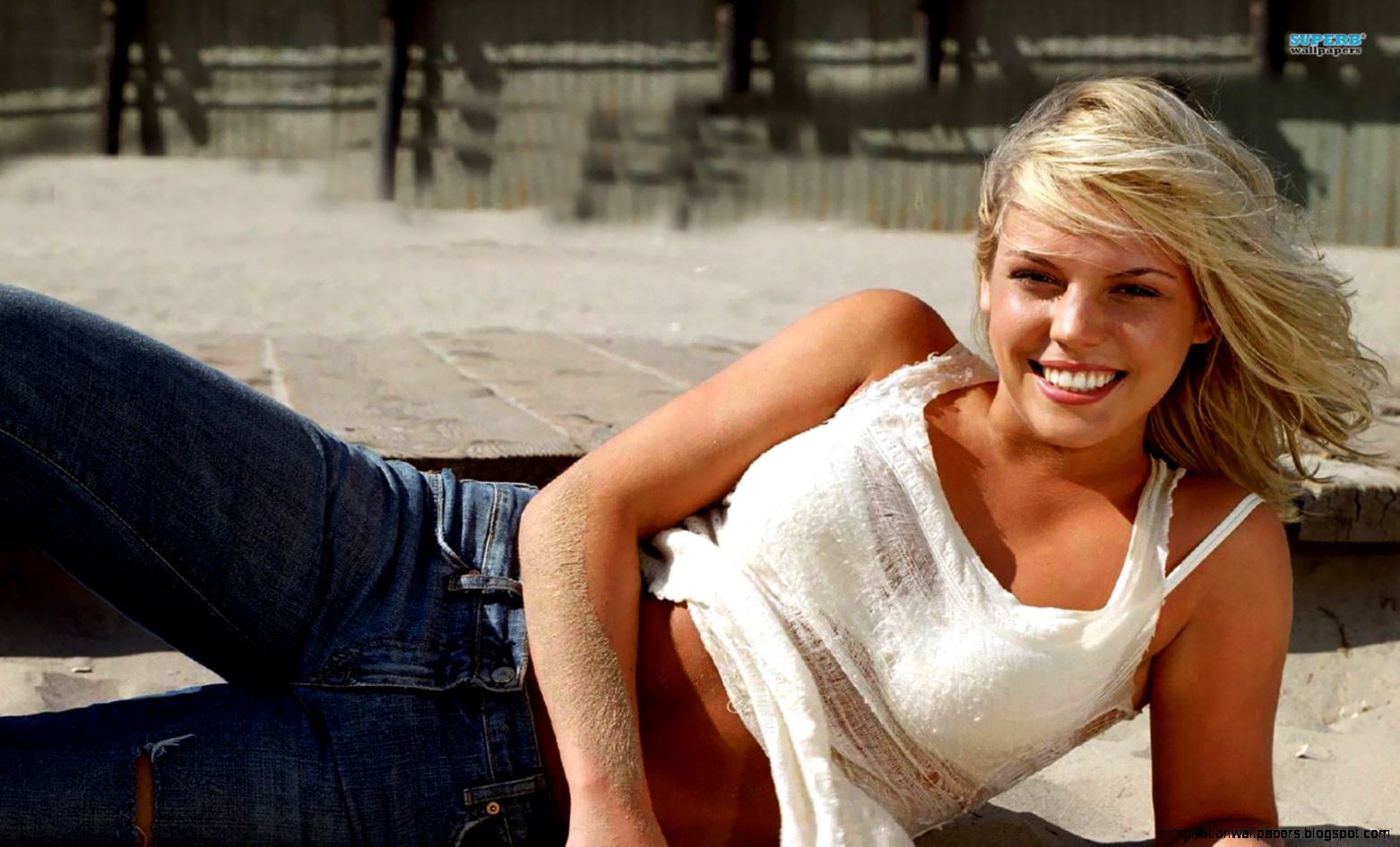 Agnes Bruckner wallpaper   Celebrity wallpapers   13021 Agnes Bruckner wallpaper   Celebrity wallpapers   13021