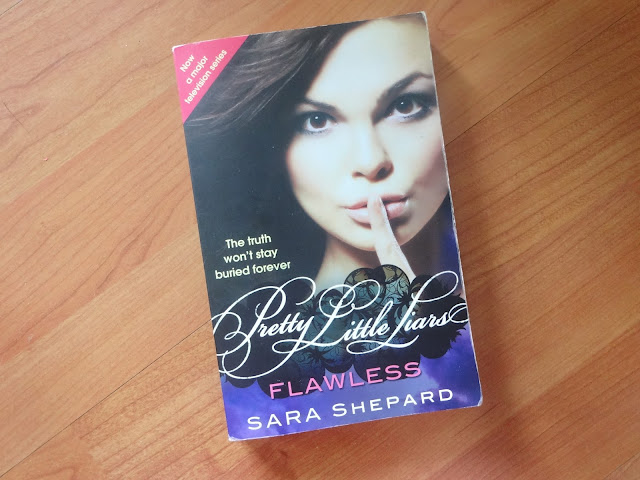 Flawless (Pretty Little Liars #2) Book Review 1