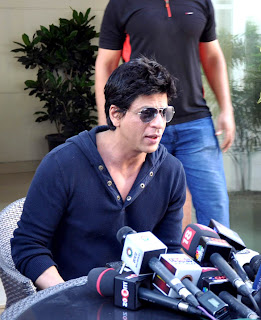 SRK talks about Wankhede Issue with Security Guards 
