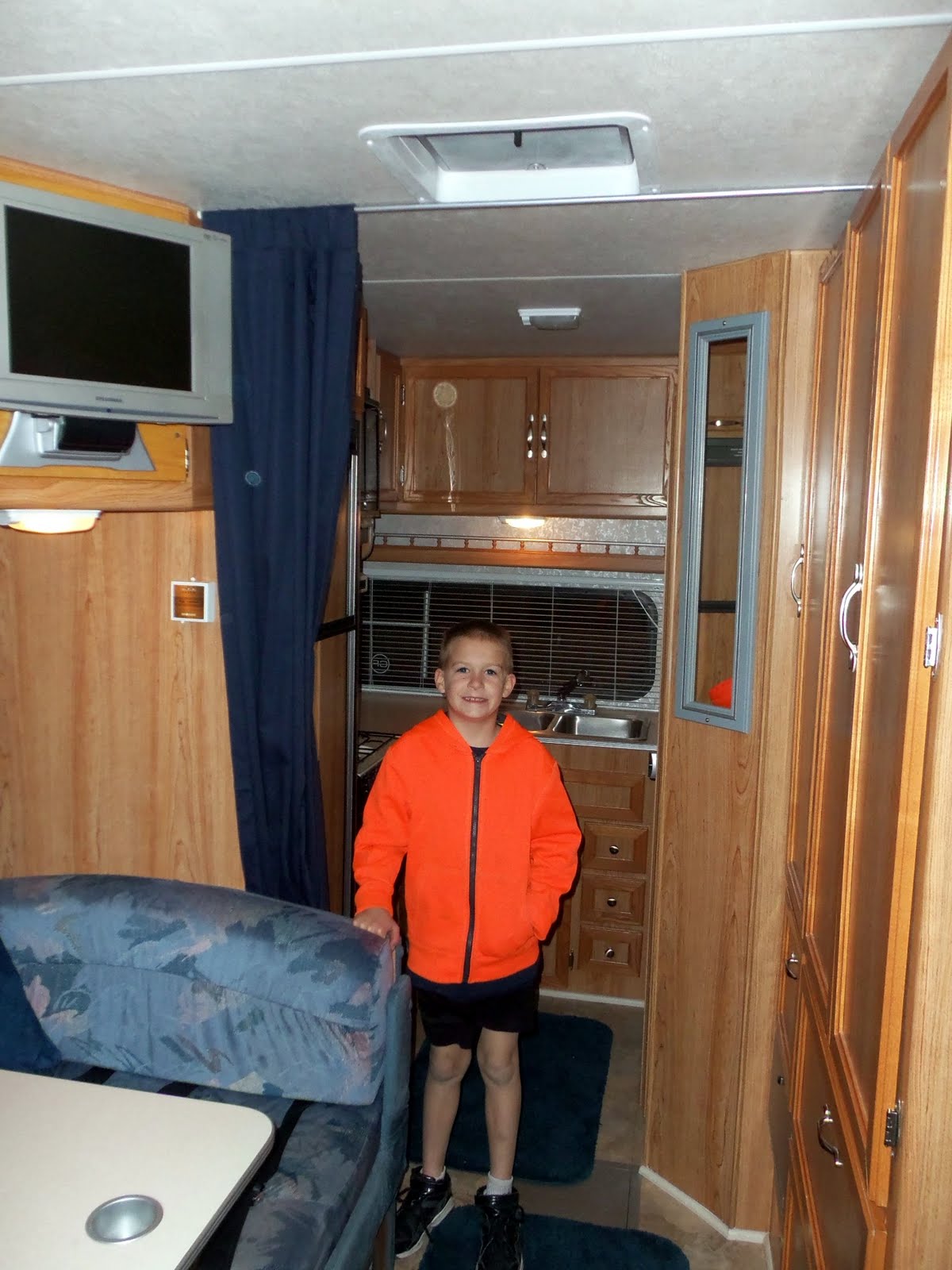 motorhome dealers
