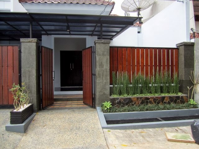 Contoh Pagar Kayu Rumah Minimalis Terbaru 2014 - Blog Koleksi Desain Rumah