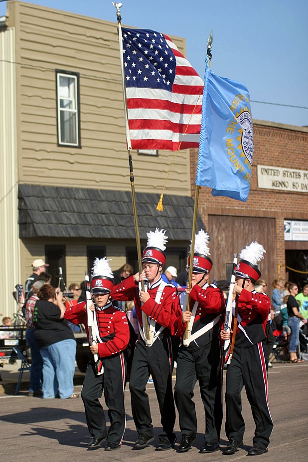 Hutchinson Herald, Menno, South Dakota October 2, 2013 Menno Band Day