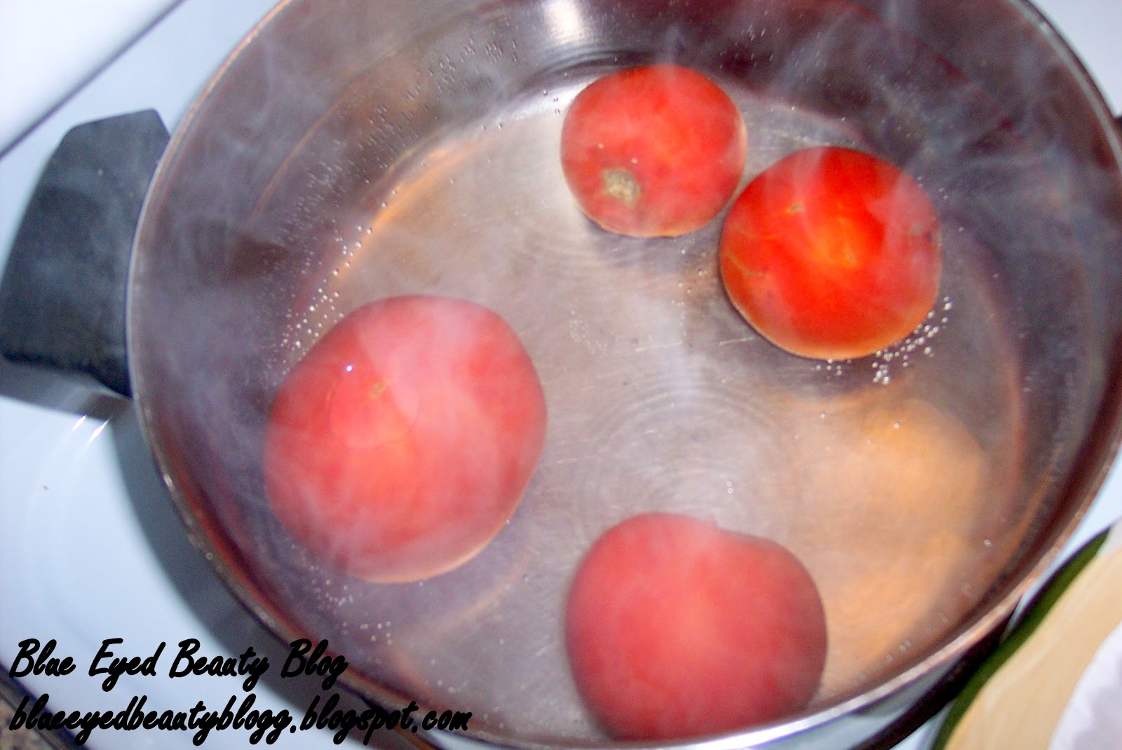 Blue Eyed Beauty Blog Peeling Tomatoes for Canning or Freezing