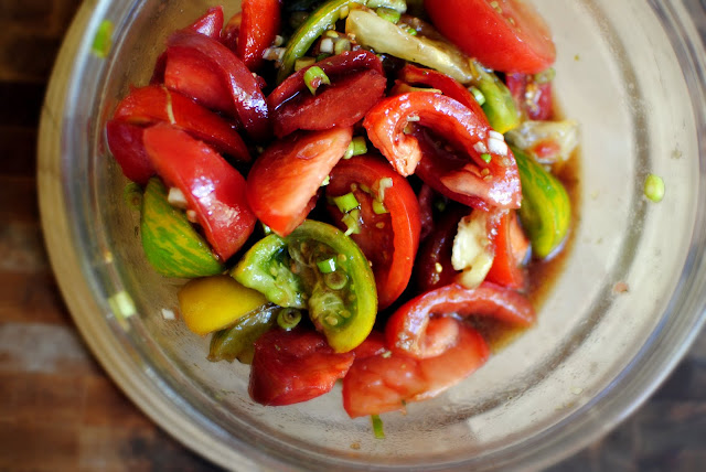 Balsamic Heirloom Tomato Salad l SimplyScratch.com