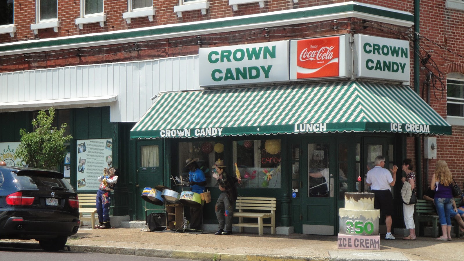 St Louis 250 Years 250 Cakes Here We Go 133 Crown