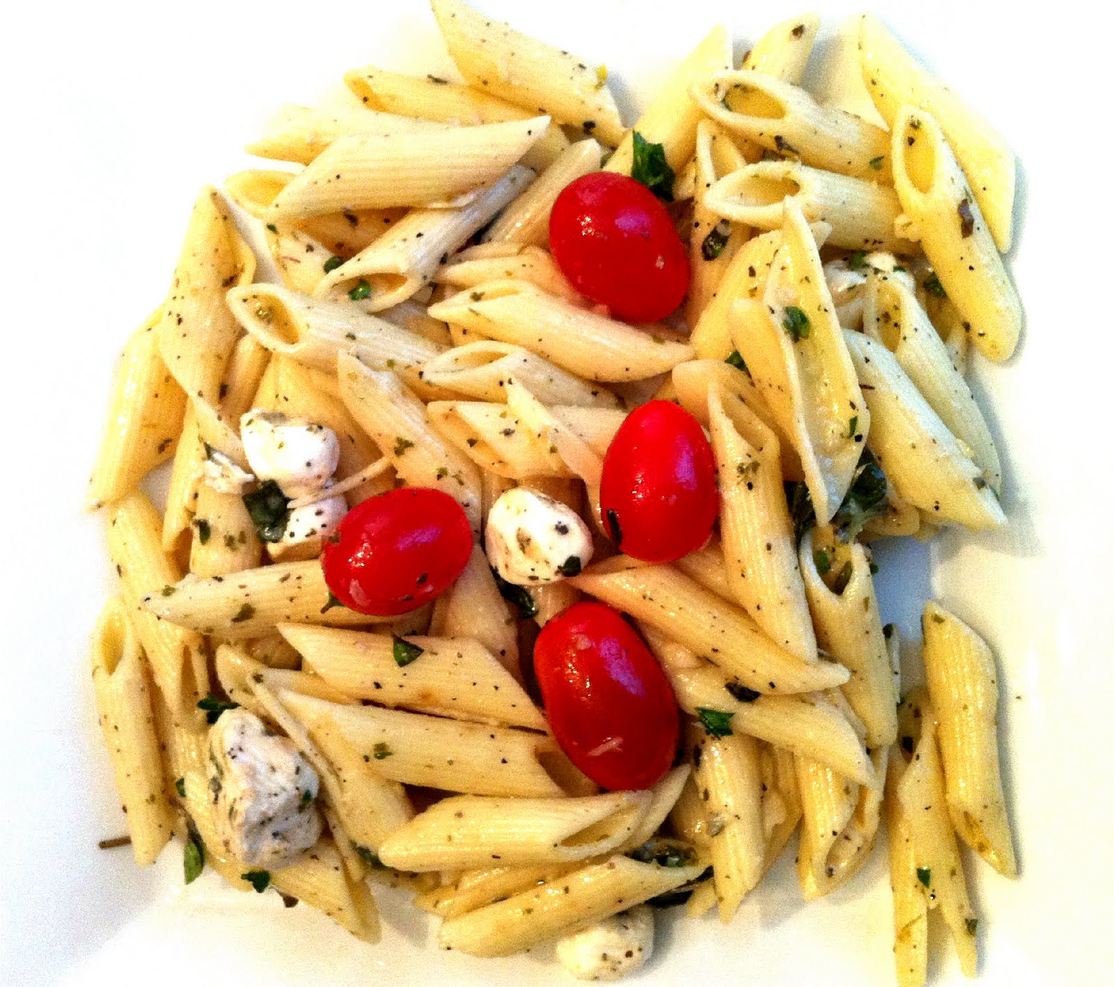 KL Made It Penne Mozzarella Salad