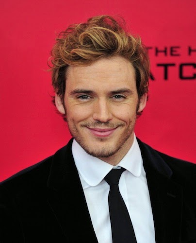 Sam Claflin prend feu Finnick