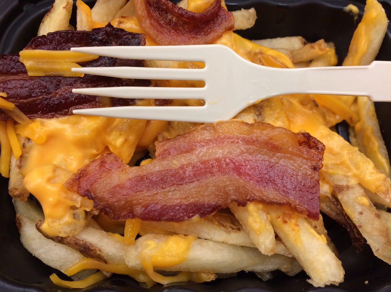 Baconator Fries From Wendy's / ウェンディーズのベーコネーター フライ I'm Made of Sugar