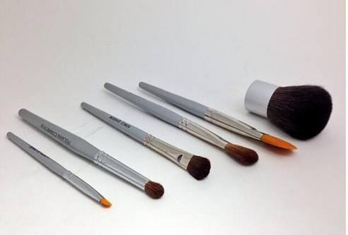 polaris-cosmetics-makeup-brushes