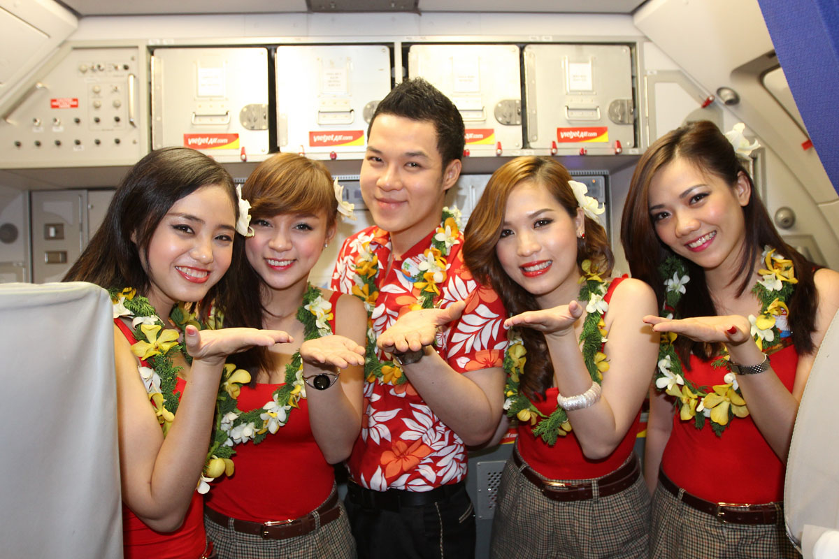 World Stewardess Crews Vietjet Air Sexy Cabin Crew In Summer
