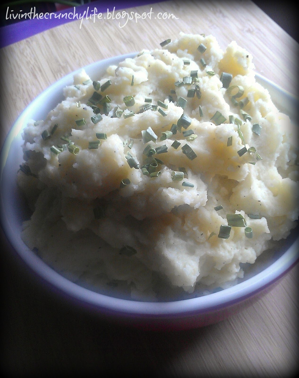 Roasted Garlic Mashed Potatoes (with coconut milk) Livin' the Crunchy