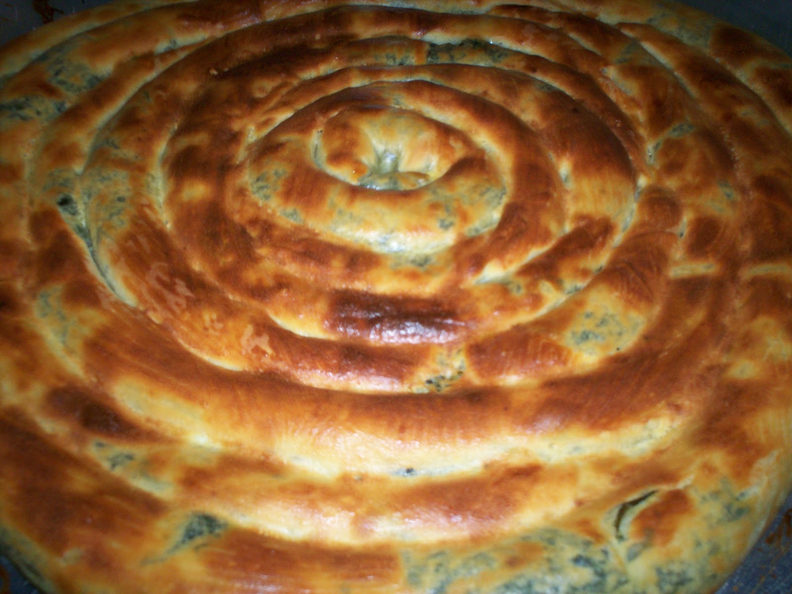 SEVGİNİN MUTFAK GÜNLÜĞÜ EL AÇMASI ISPANAKLI BÖREK