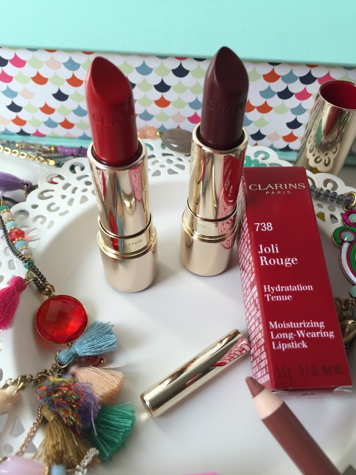 Clarins Joli Rouge lipstick joli rouge red and royal plum review on Fashion and Cookies beauty blog, beauty blogger from Italy