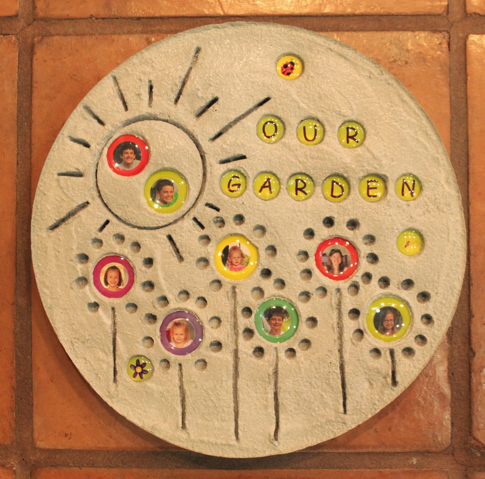 Keeping up with the Kiddos Garden Stepping Stone