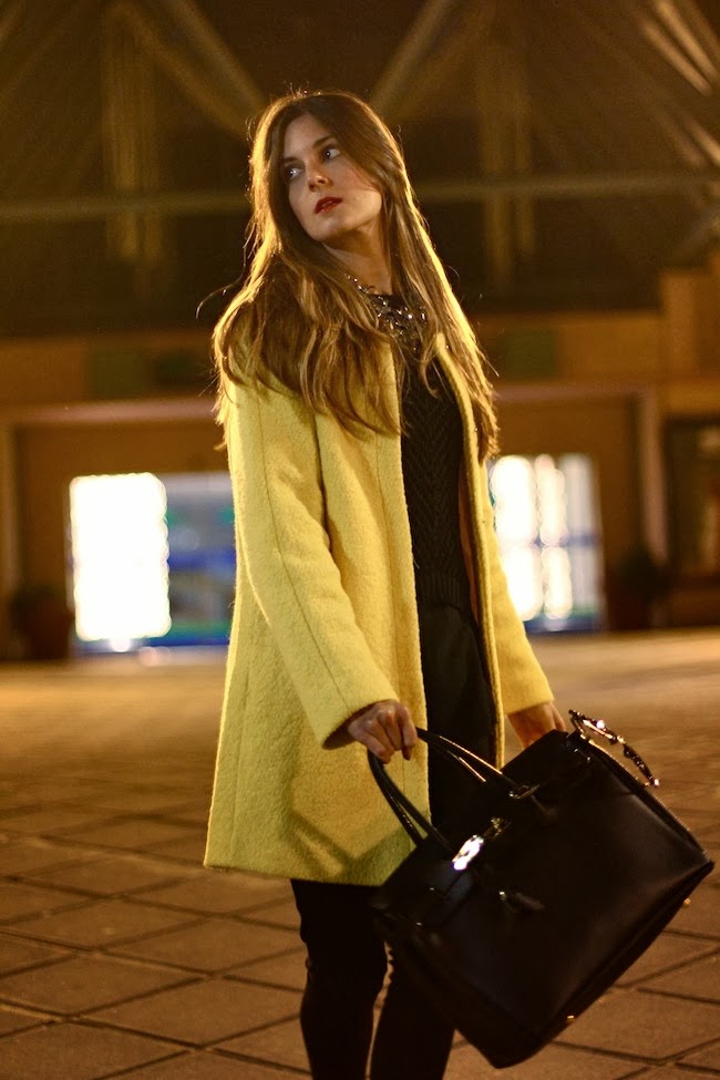 Marilyn's Closet FASHION BLOG Yellow at night