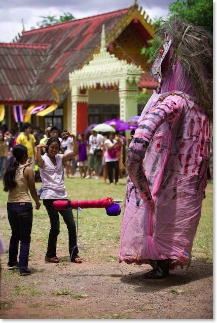 Phi Ta Khon, Festival Hantu Dari Thailand [ www.BlogApaAja.com ]