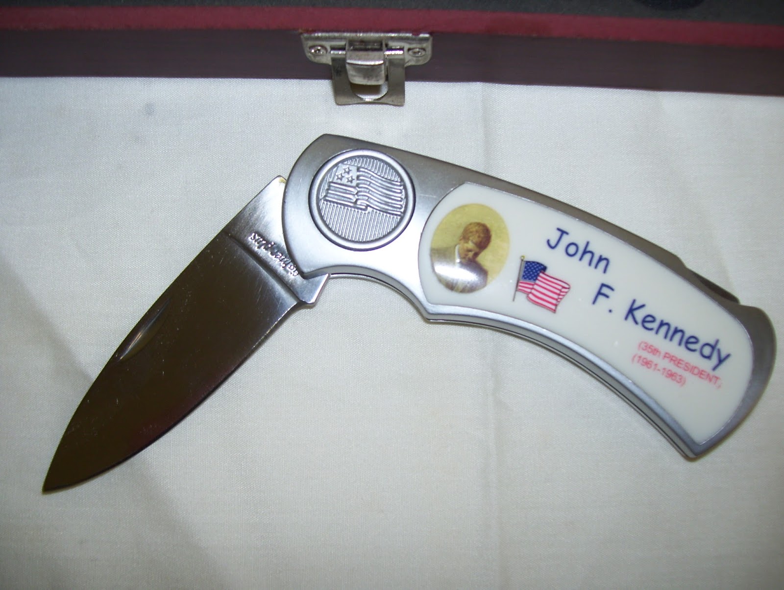 Different Stuff 4 Sale Presidential Knives collector set for sale