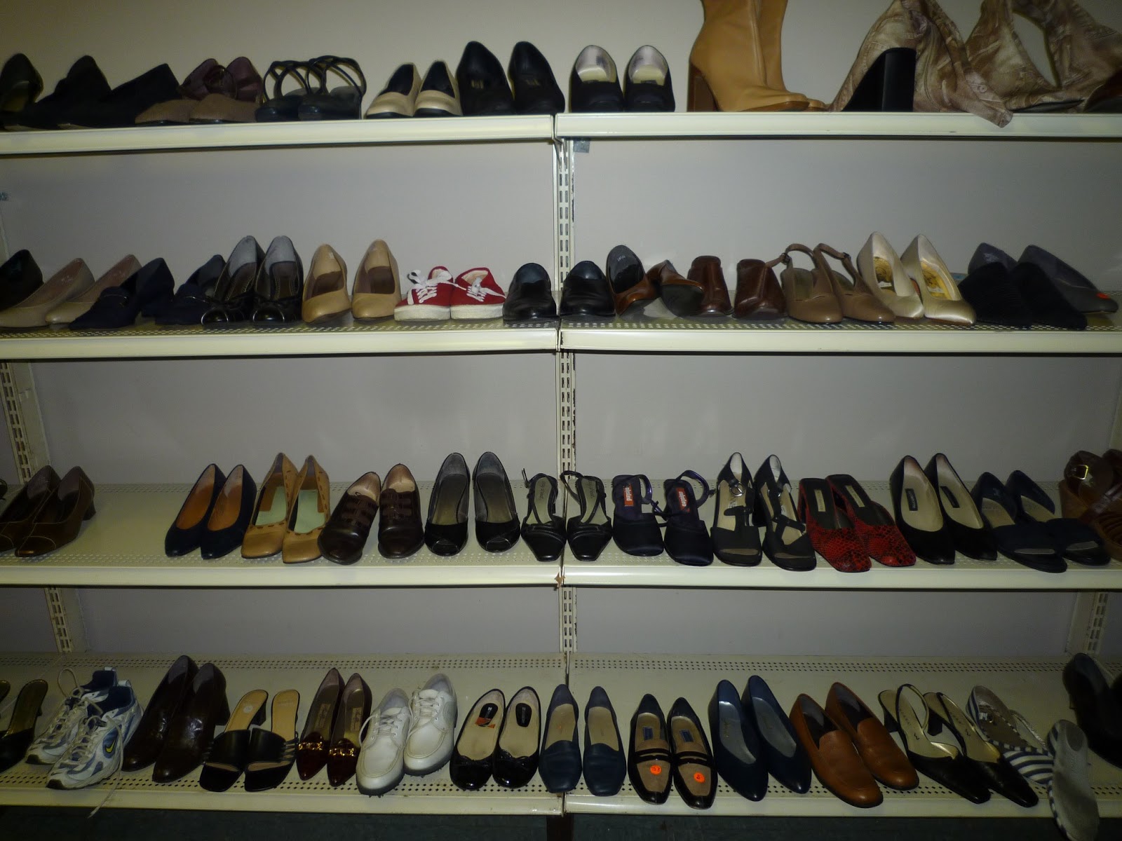 thrift shoes stores shopping really flutes