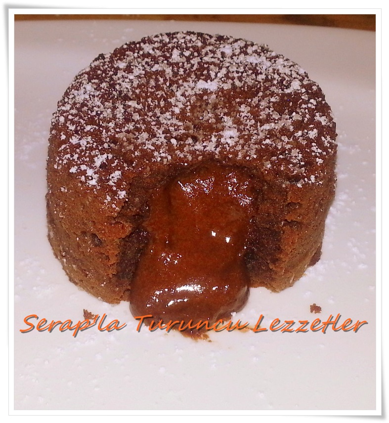 Serap�la Turuncu Lezzetler ÇİKOLATA ŞELALESİ