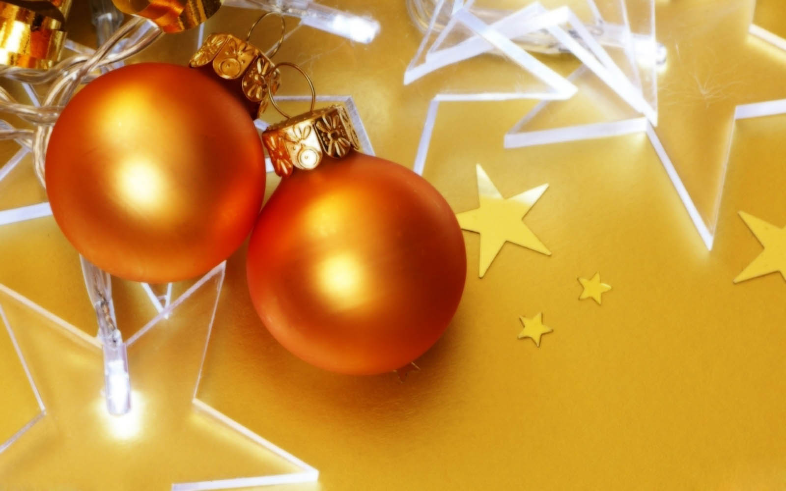wallpapers christmas balls wallpapers christmas balls