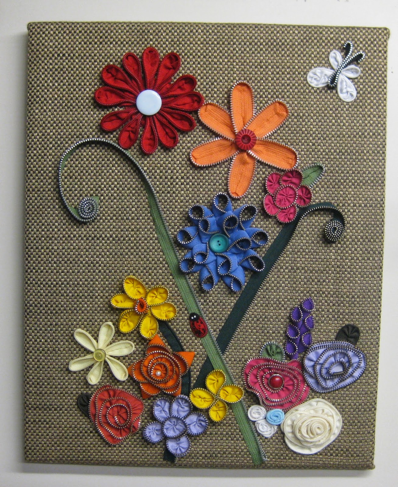 DON'T WAIT TO CREATE Zipper Flowers Zip de Bloom