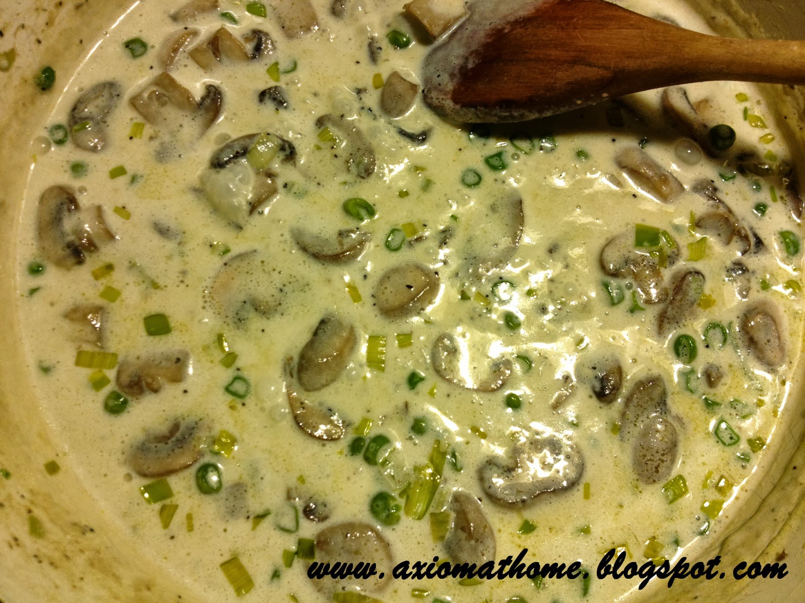 Axiom At Home Alfredo Sauce with Mushrooms, Leeks, and Peas